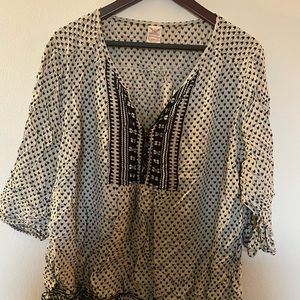 Women’s blouse